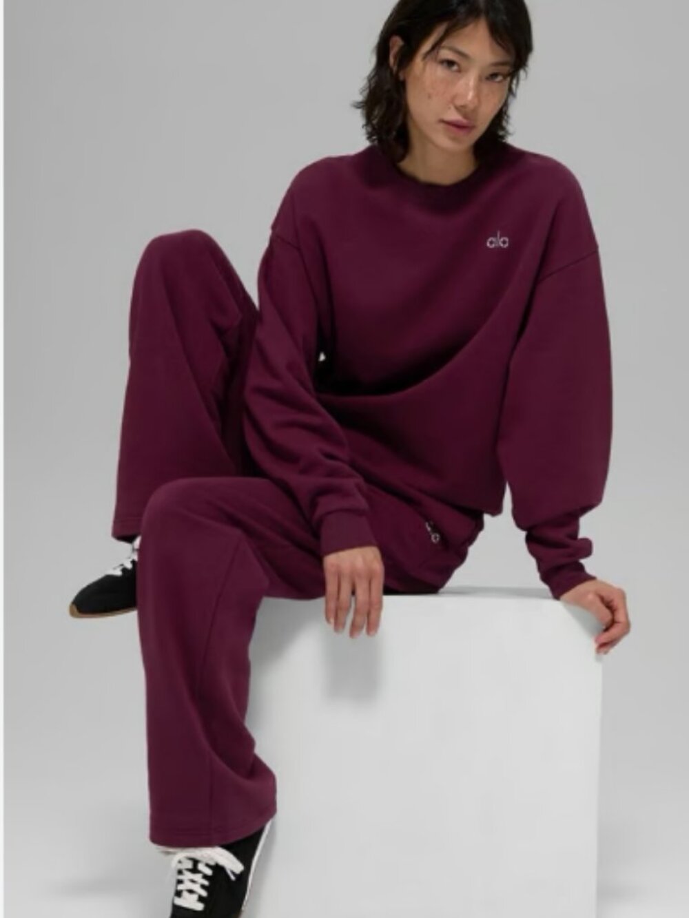 ALO Yoga Accolade Crewneck Pullover Sweatshirt In Cranberry; Size XL; NWT - Picture 3 of 9